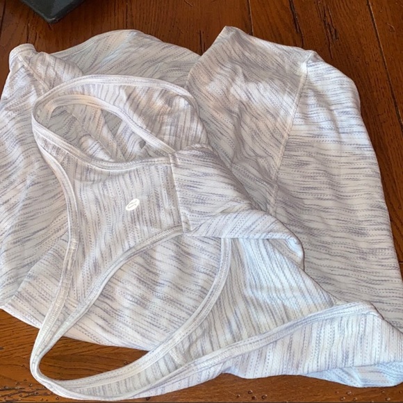 Lululemon Essential Tank Top - Picture 4 of 4